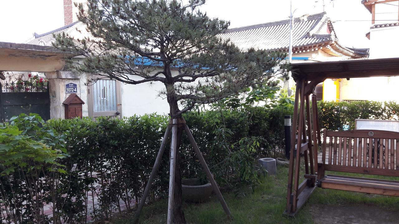 Hotel Hwangnam Gotaek Keumseulchae à Gyeongju Extérieur photo