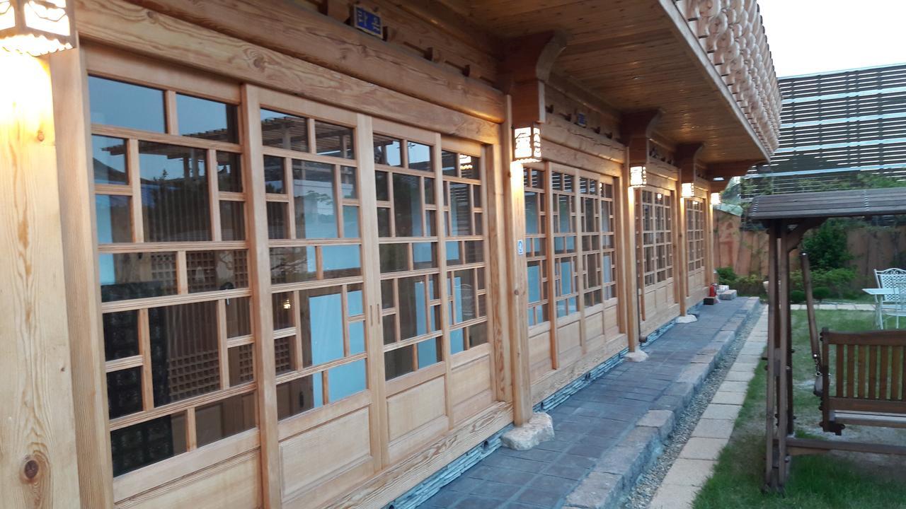 Hotel Hwangnam Gotaek Keumseulchae à Gyeongju Extérieur photo