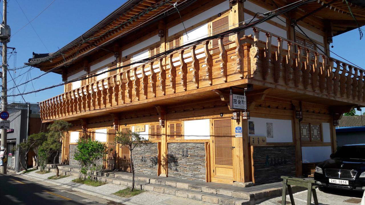 Hotel Hwangnam Gotaek Keumseulchae à Gyeongju Extérieur photo